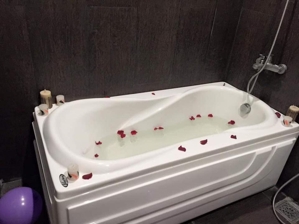 Ruby Hotel Cà Mau Exteriör bild